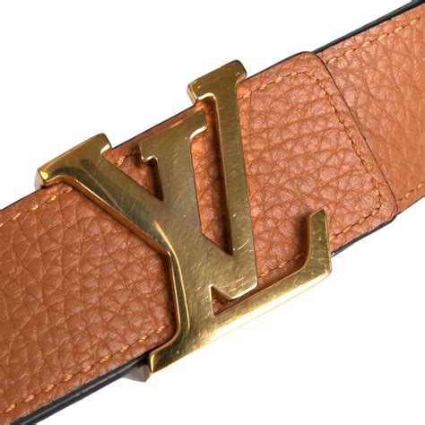 Products by Louis Vuitton: LV Initials 30MM Reversible Belt